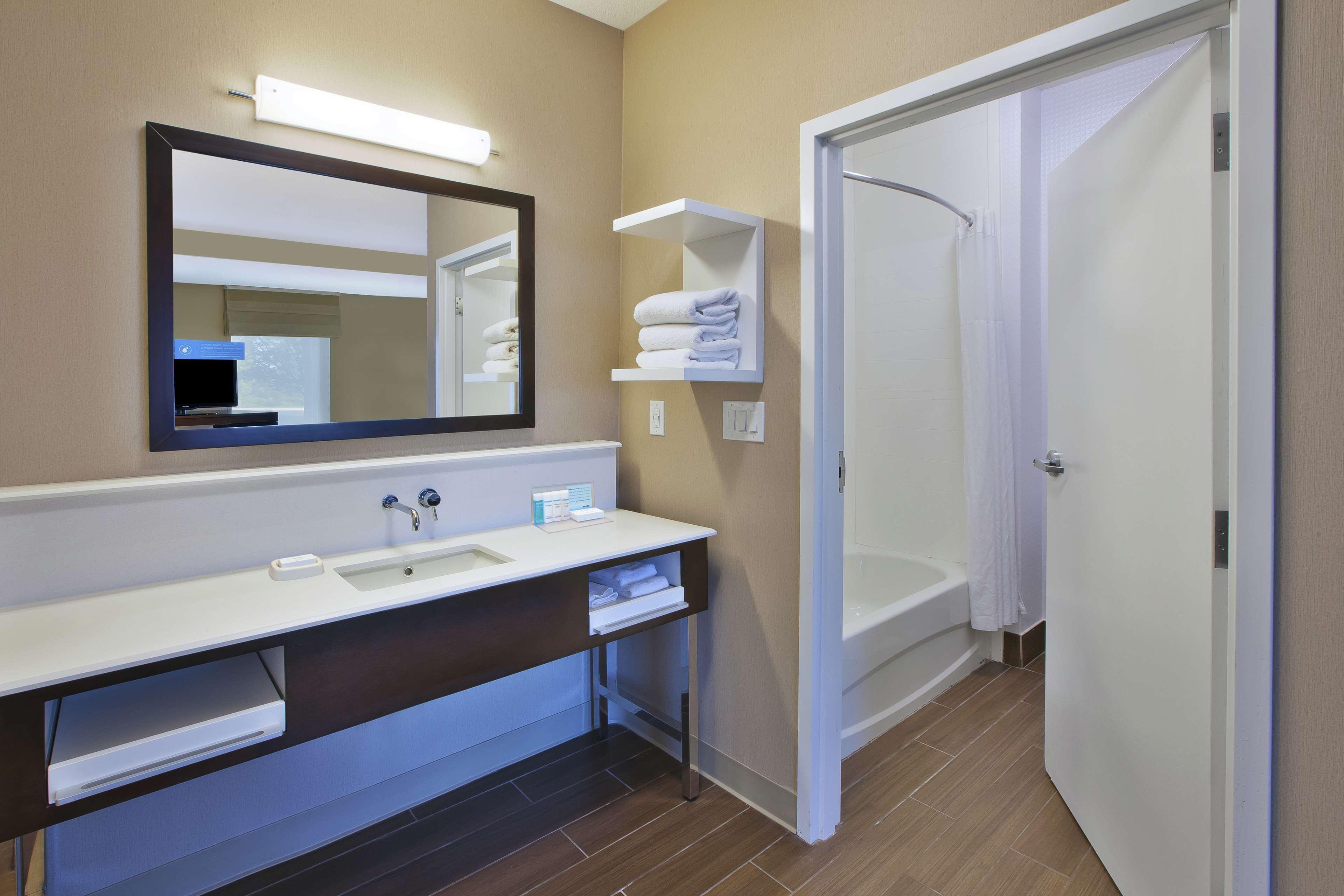 Hampton Inn Commerce/Нови Екстериор снимка