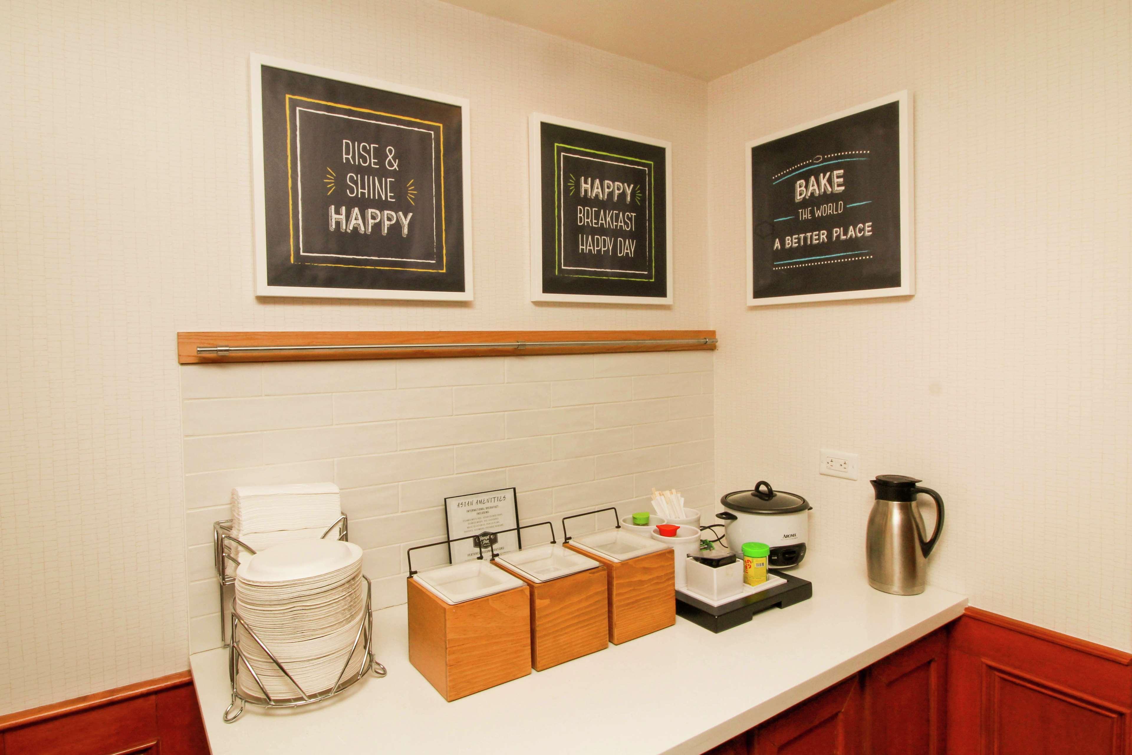 Hampton Inn Commerce/Нови Екстериор снимка