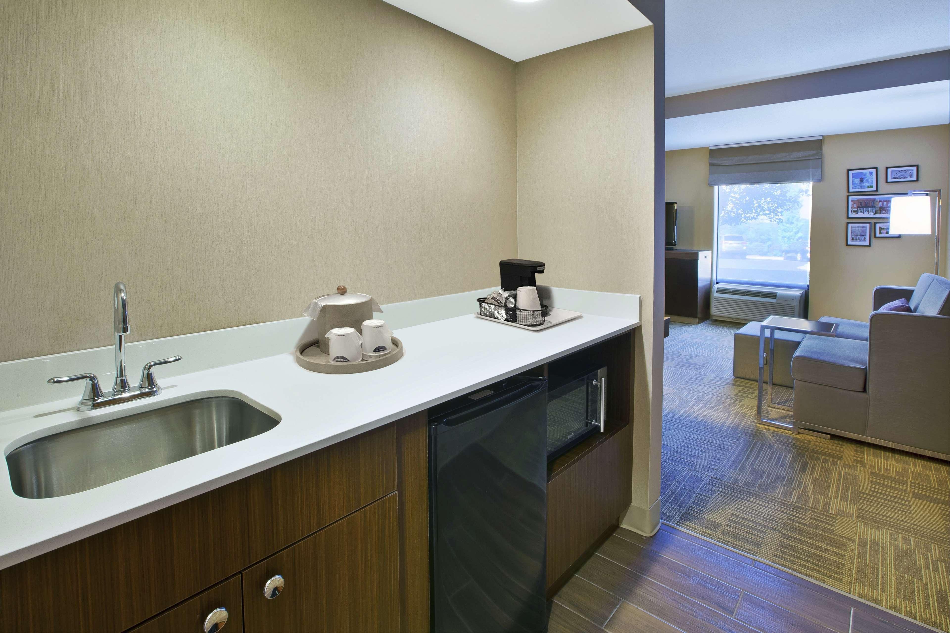 Hampton Inn Commerce/Нови Екстериор снимка