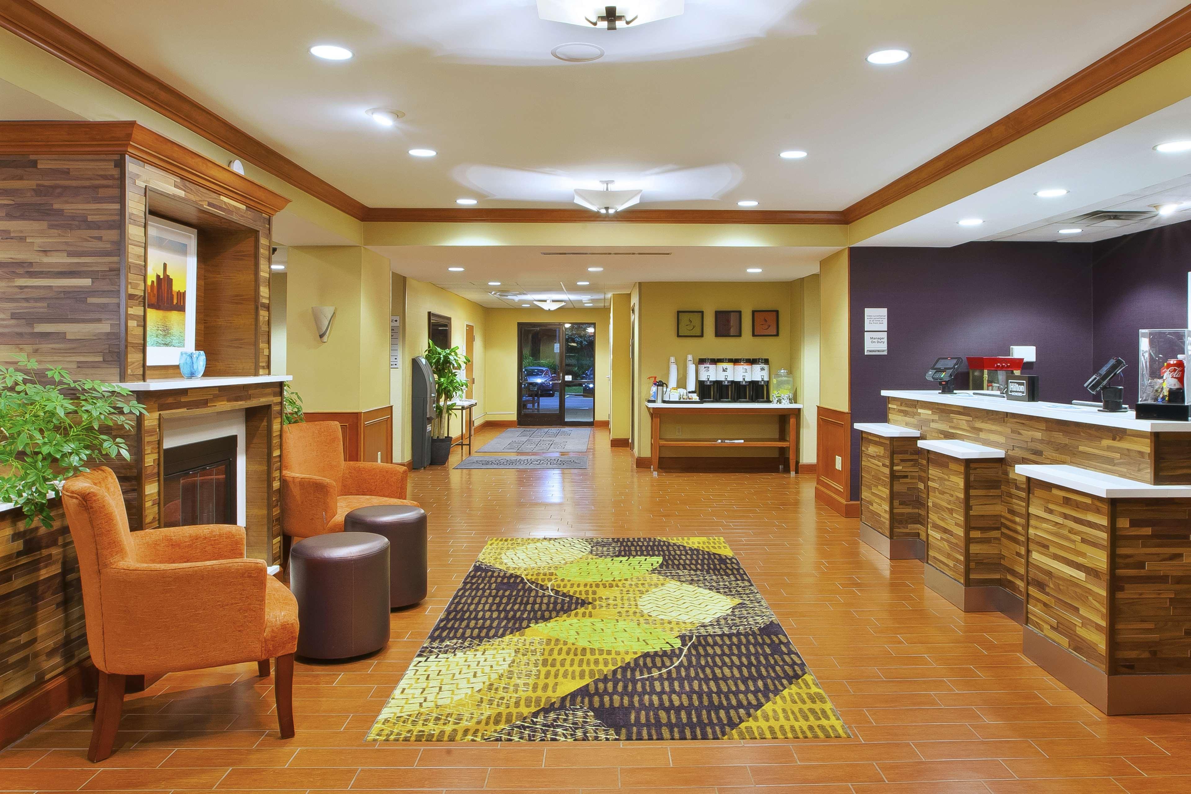 Hampton Inn Commerce/Нови Екстериор снимка