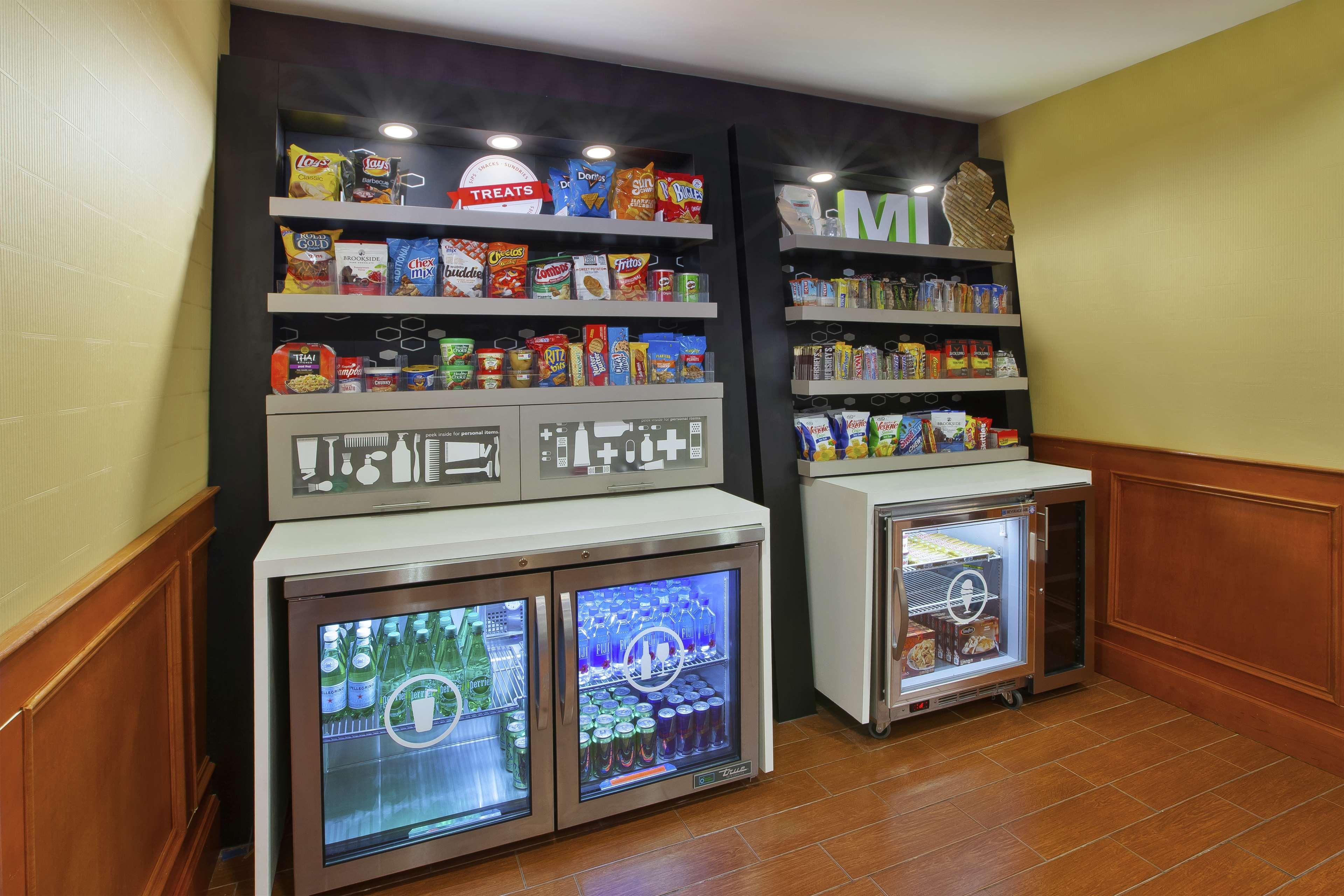 Hampton Inn Commerce/Нови Екстериор снимка