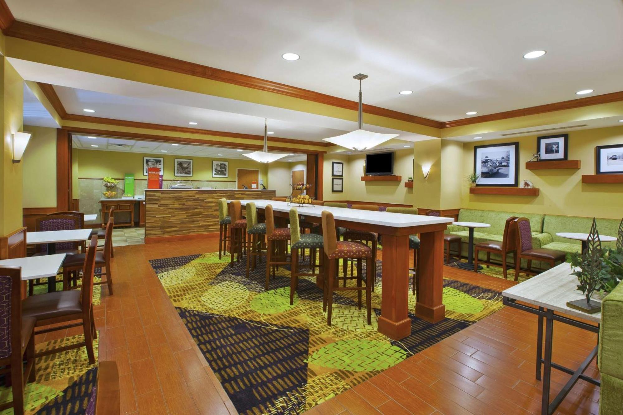 Hampton Inn Commerce/Нови Екстериор снимка