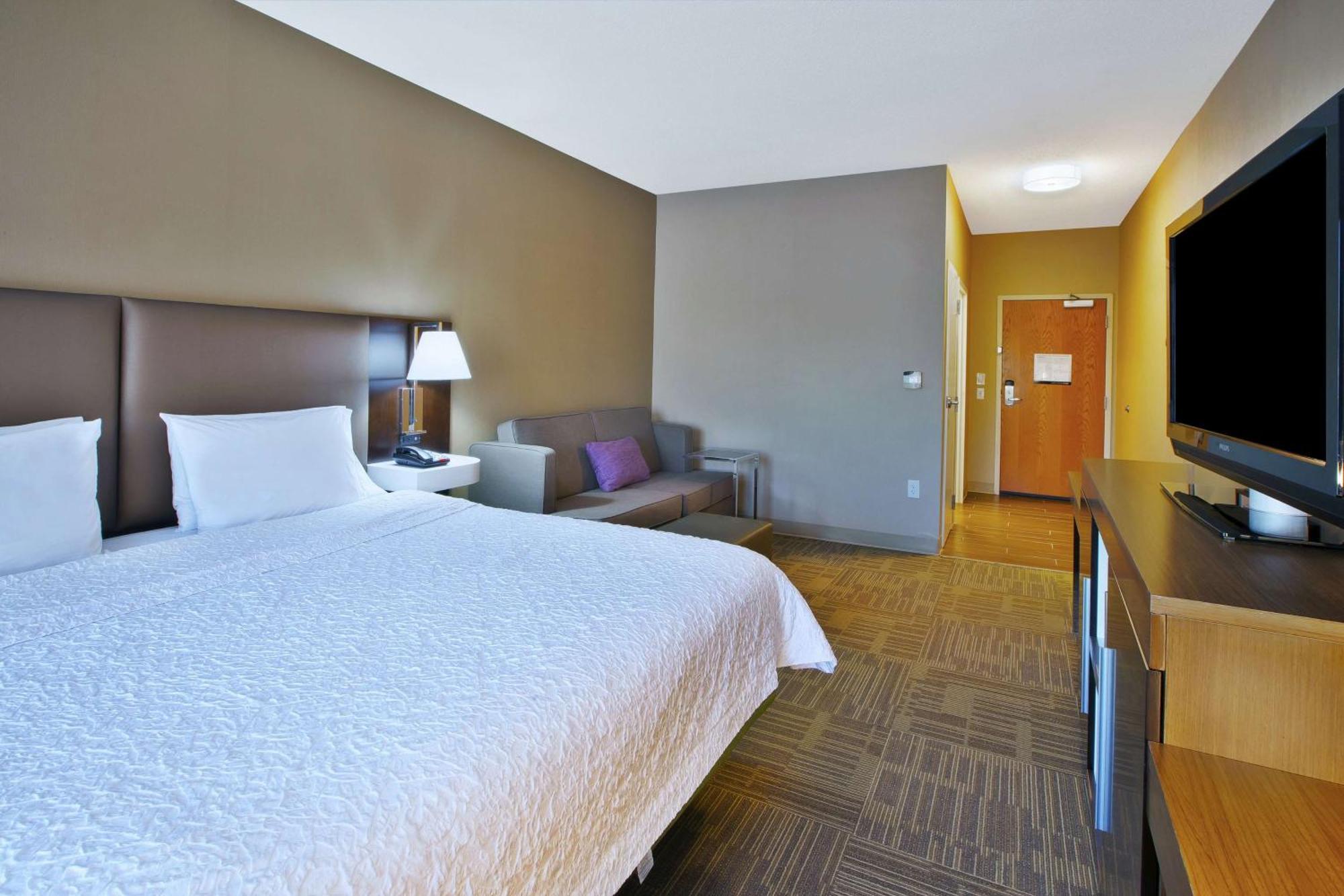 Hampton Inn Commerce/Нови Екстериор снимка